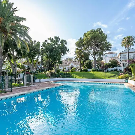 Carihuela With Pool And Free Parking 5 M Apartment Torremolinos